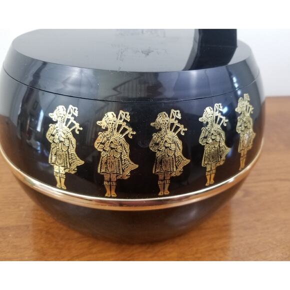 Vintage Seagram's 100 Pipers Deluxe Scotch Whisky Ice Bucket - Picture 5 of 12